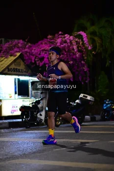Runner Photo 1162745