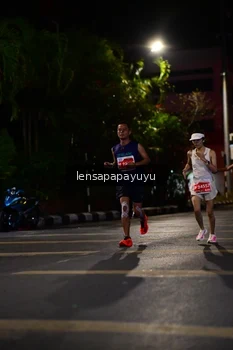 Runner Photo 1162935