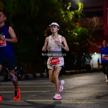 Runner Photo 1162942