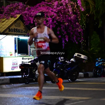 Runner Photo 1162994