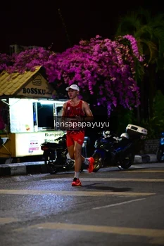Runner Photo 1163072