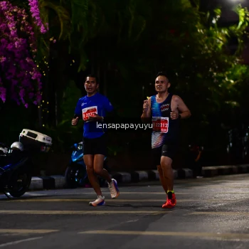 Runner Photo 1163567