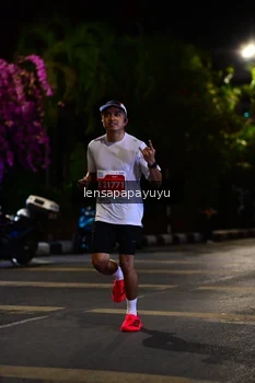 Runner Photo 1165554