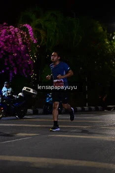 Runner Photo 1165816