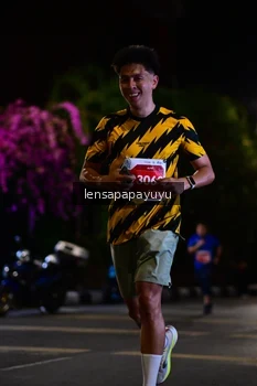 Runner Photo 1165946