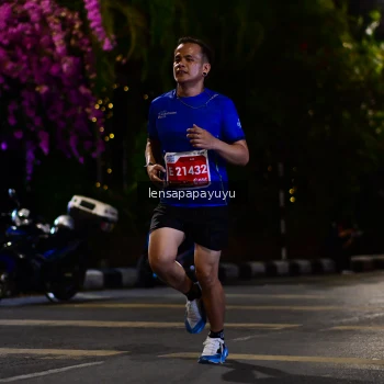 Runner Photo 1166049
