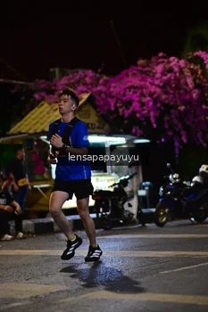 Runner Photo 1166070