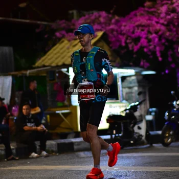 Runner Photo 1166400