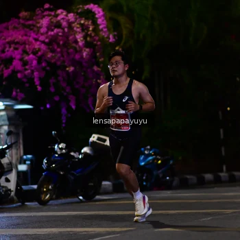 Runner Photo 1166443
