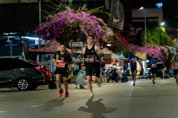 Runner Photo 1166914