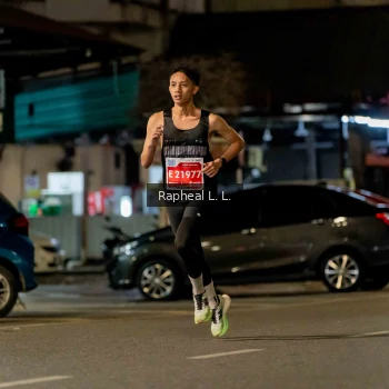 Runner Photo 1166975