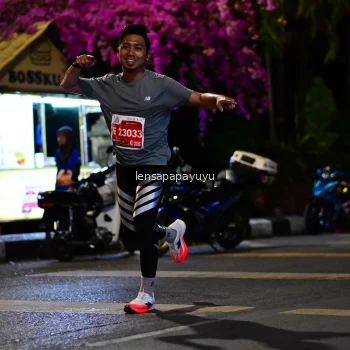 Runner Photo 1167219