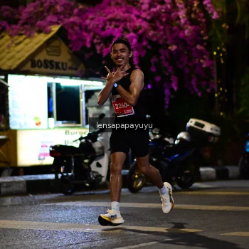 Runner Photo 1167263