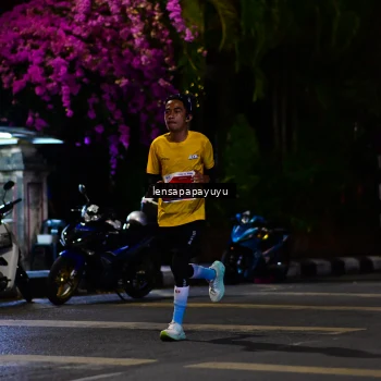 Runner Photo 1168042