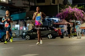 Runner Photo 1169444