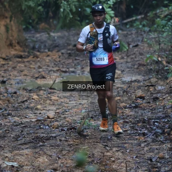 Runner Photo 1170199