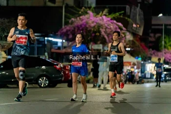 Runner Photo 1170345
