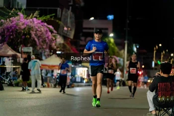 Runner Photo 1170359