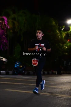 Runner Photo 1170878
