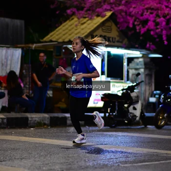 Runner Photo 1170985