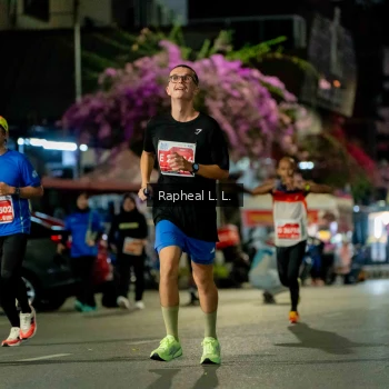Runner Photo 1171235