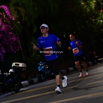 Runner Photo 1172805