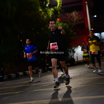 Runner Photo 1173213