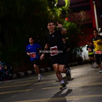 Runner Photo 1173237