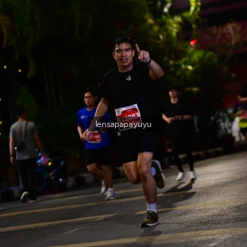 Runner Photo 1173243