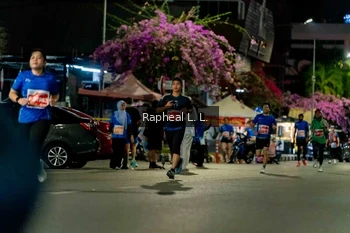 Runner Photo 1174205