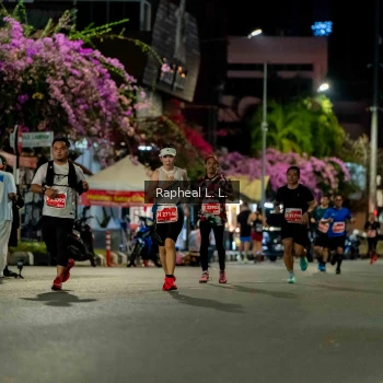 Runner Photo 1174317