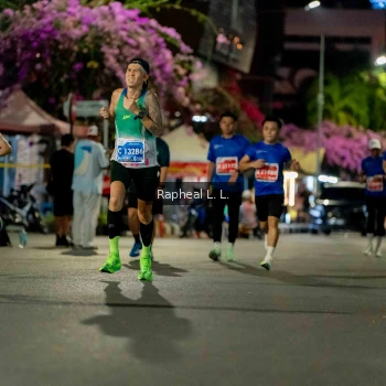 Runner Photo 1174378