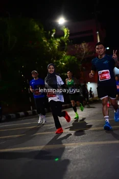 Runner Photo 1174481