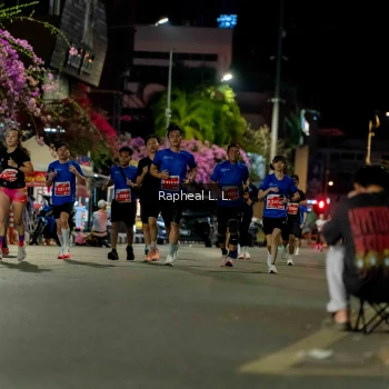 Runner Photo 1174518