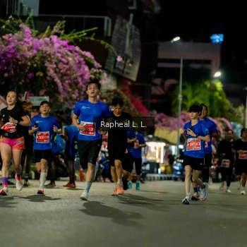 Runner Photo 1174546