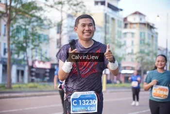 Runner Photo 1174599