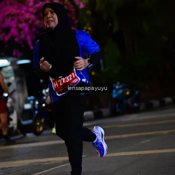 Runner Photo 1174668