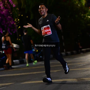 Runner Photo 1174670