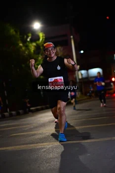 Runner Photo 1174698