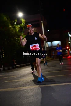 Runner Photo 1174702