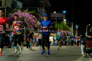 Runner Photo 1174892