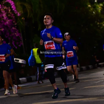 Runner Photo 1175758