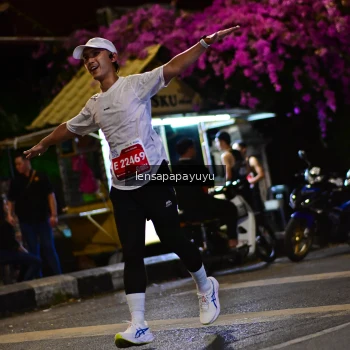 Runner Photo 1175900