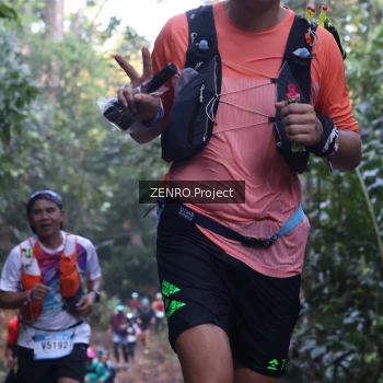 Runner Photo 1176195