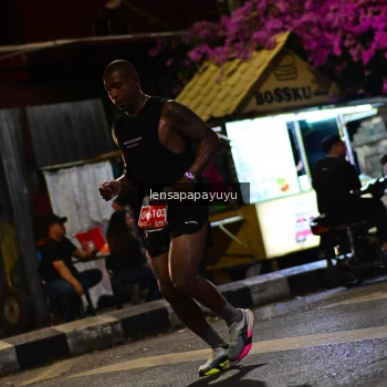 Runner Photo 1176303