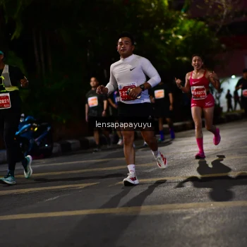 Runner Photo 1176614