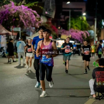 Runner Photo 1176630