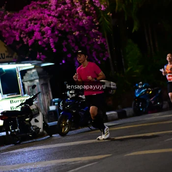 Runner Photo 1176915