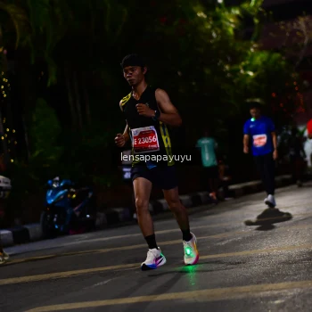 Runner Photo 1177677