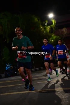 Runner Photo 1178054